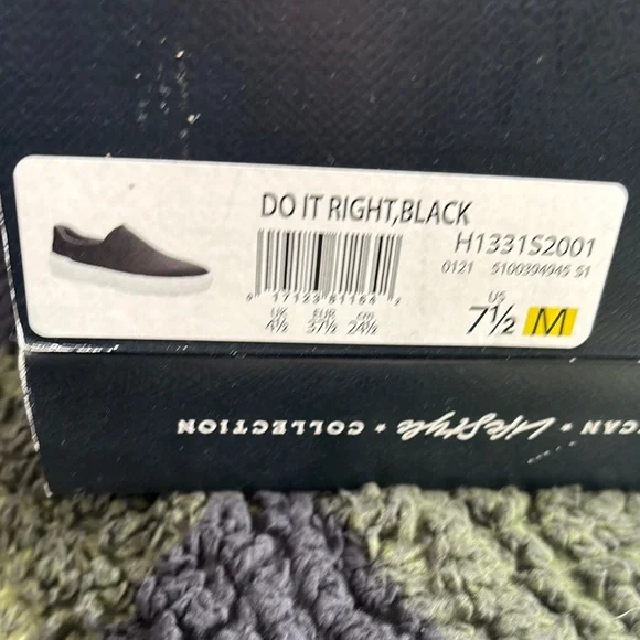 Dr. Scholl's Black Slip-On Flats - Picture 3 of 6